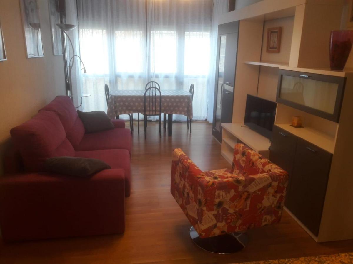Apartamento Surf Beach ลอเรโด ภายนอก รูปภาพ